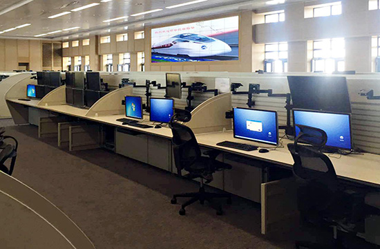 監(jiān)控控制臺(tái)應(yīng)用非常廣泛