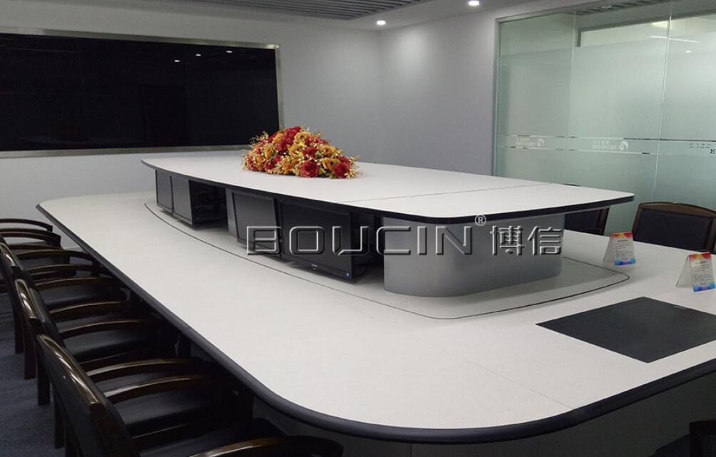 用戶如何保證操作臺(tái)的用電安全?